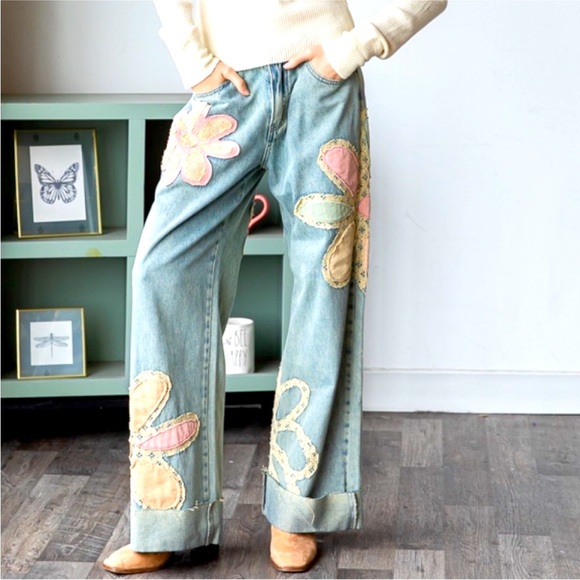 OLI AND HALI " The Garden " Wide Leg Flower Patchwork Jeans size Small - Picture 2 of 5